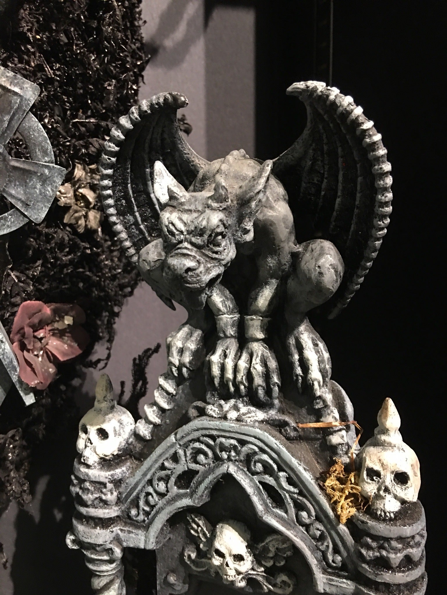 Gargoyle on Tombstone - Tabletop Cemetery Prop